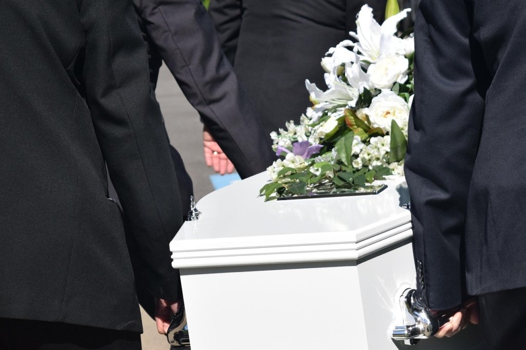 🕊️ Cripta Familiar En Venta En León, Guanajuato 3 carolynabooth funeral 2421820 1280