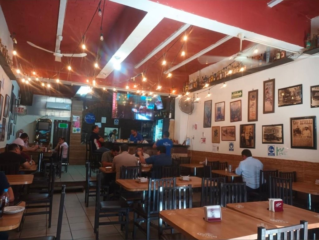 🍻 Cantina Tradicional En León | El Encanto – El Mejor Lugar Para Curar La Cruda 3 screenshot 20260325 210339 maps1299488913726375855