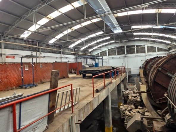 perspectiva superior de tambores para curtir en planta industrial disponible para reactivación en venta o renta, industrial santa crocce, león, guanajuato.