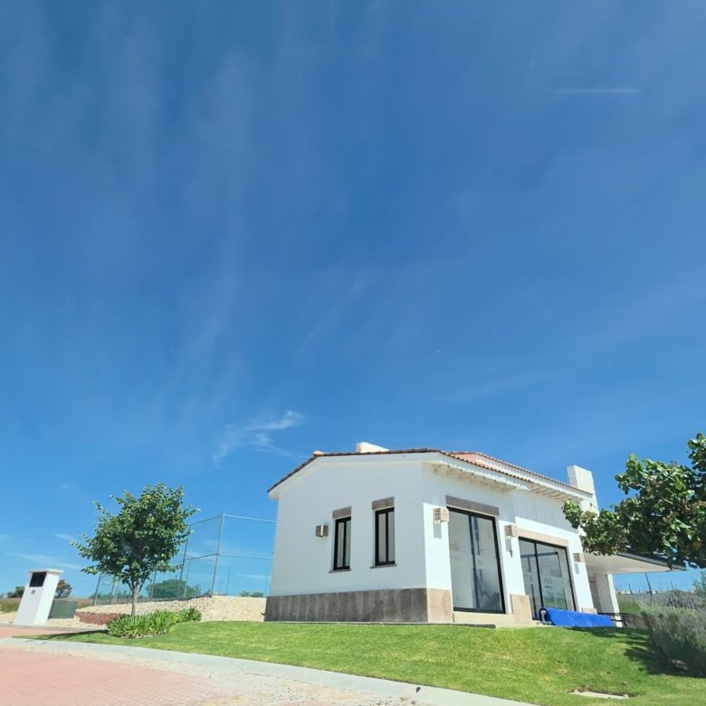 Casa Club y amenidades en Ciudad Maderas Leon terreno en venta Huizache Torresa Inmobiliaria