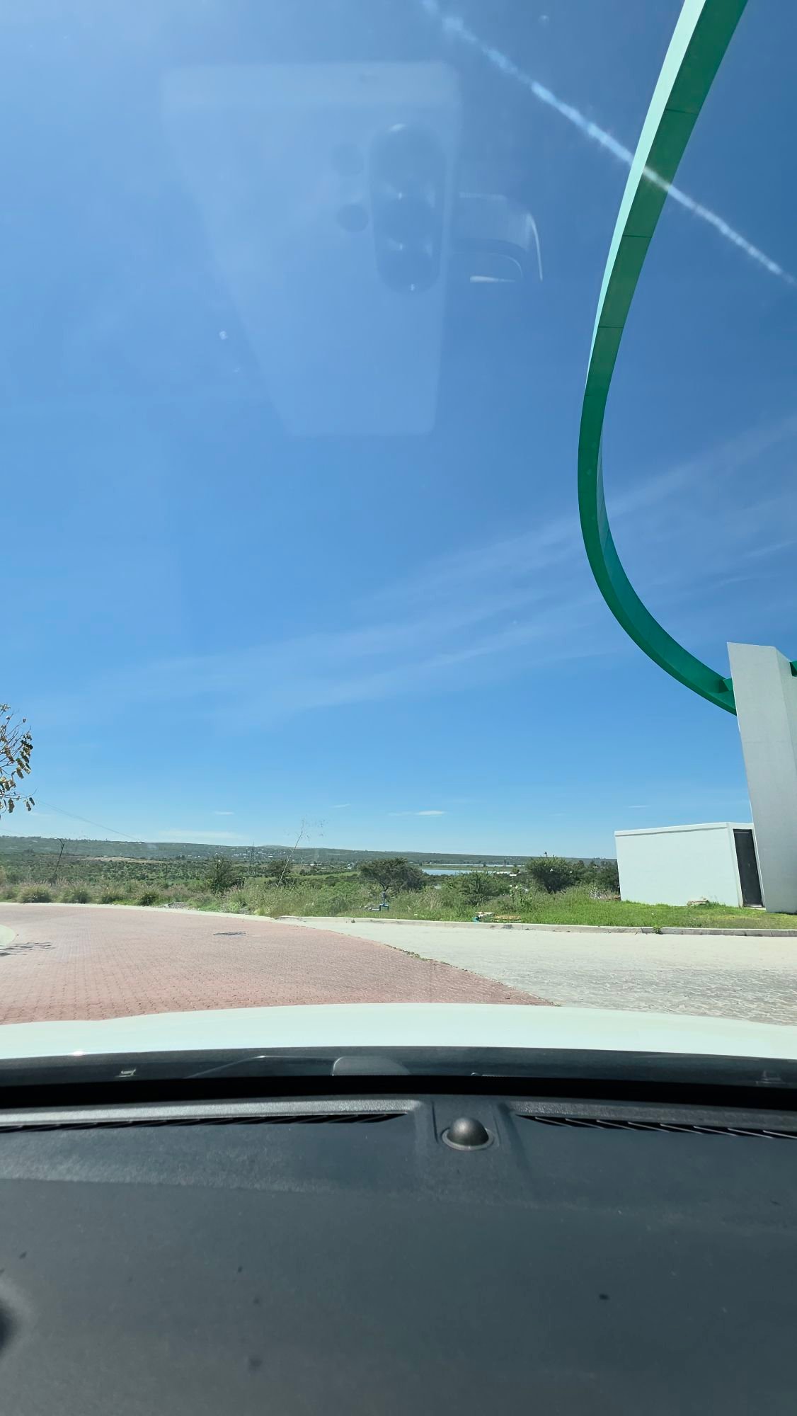 Acceso al centro deportivo La Esmeralda Club Leon cerca de terreno en venta Ciudad Maderas Leon Huizache torresa