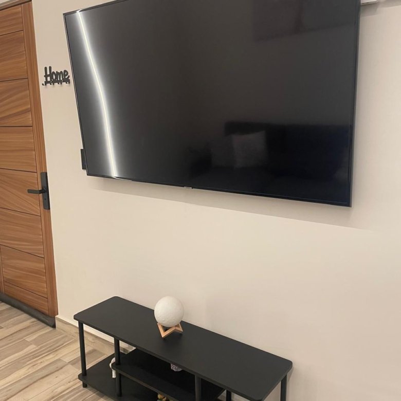 Aquí tienes una opción optimizada: "**Casa en venta en León, Guanajuato.**" (Si la imagen muestra un departamento, podrías cambiar a "Departamento en venta en León, Guanajuato.").