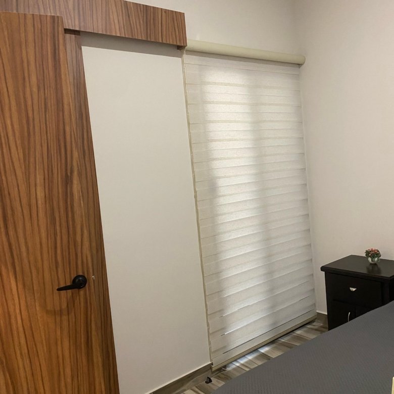 Aquí tienes una opción breve y directa: "Venta de casas y propiedades en León, Guanajuato. Inmobiliaria local."