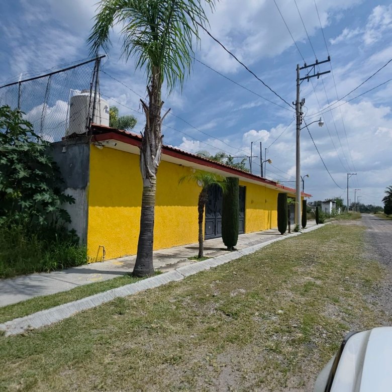 Vialidades y acceso a terrenos campestres en venta en Villas del Vergel Jesús del Monte León Gto