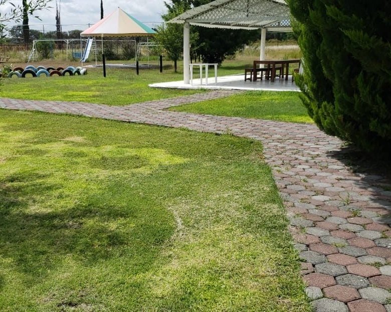 Senderos y áreas recreativas de terrenos campestres en venta en Villas del Vergel Jesús del Monte León Gto