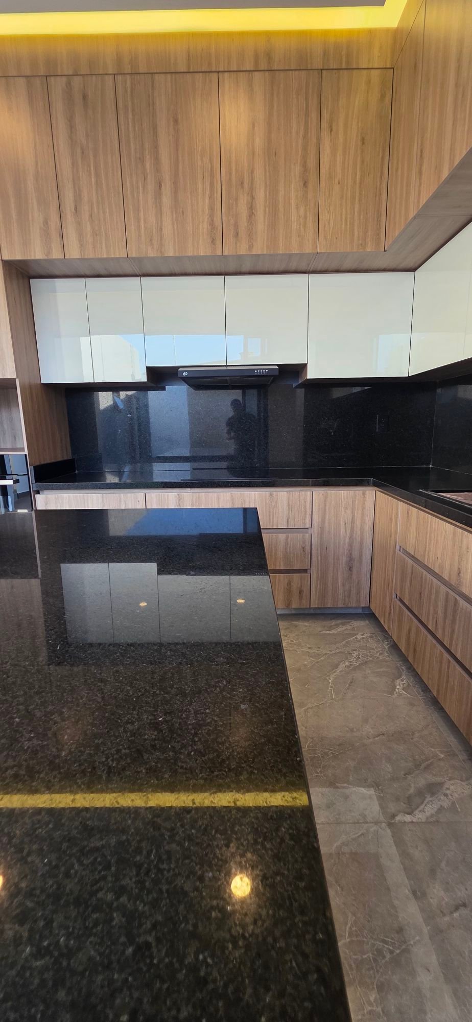 Cocina integral equipada con isla en casa en venta El Mayorazgo La Gavia León Gto